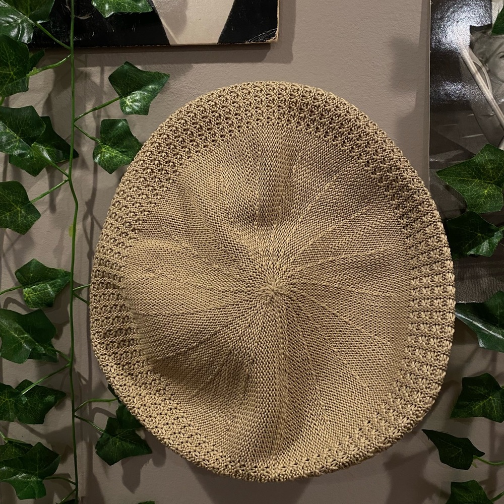 Flat top crochet boho beret beanie 🌿 (153)